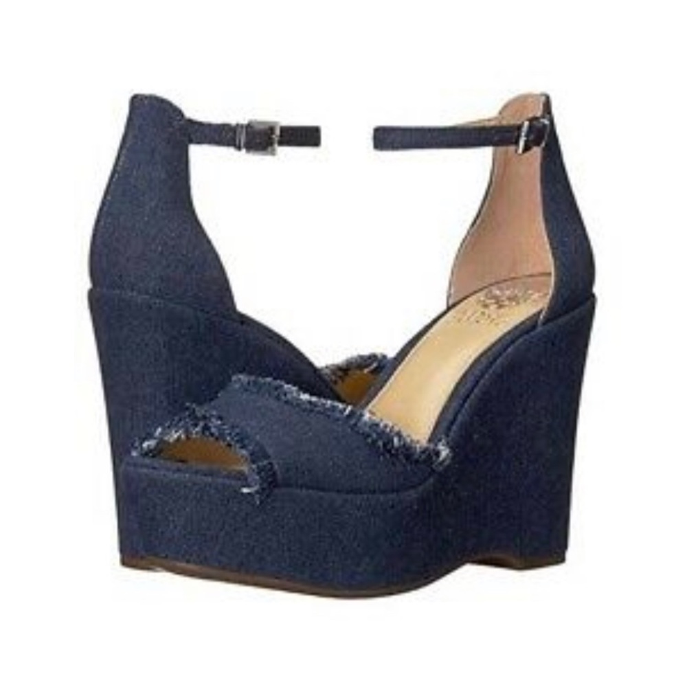 VINCE CAMUTO women platforms 7.5